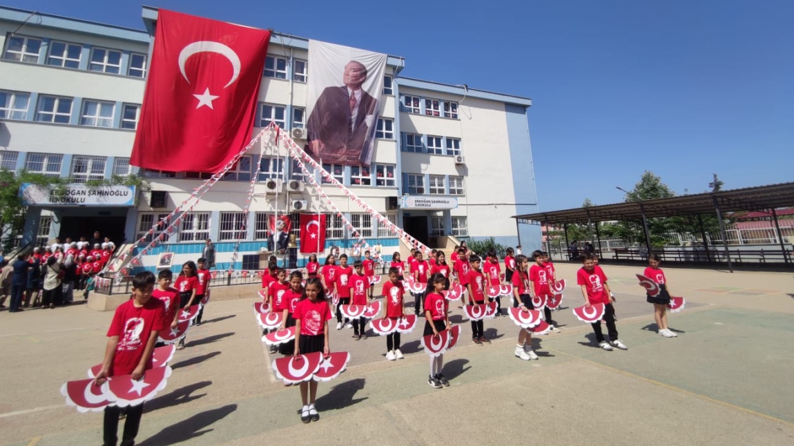 19 Mayıs Atatürk'ü Anma, Gençlik ve Spor Bayramı Töreni